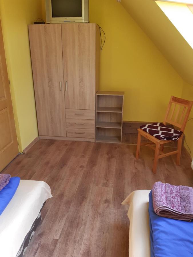 Nárcisz apartman Gyula Zewnętrze zdjęcie